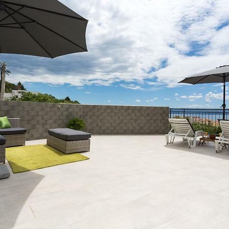 Apartments Lidija - Sea View Apartment With Exclusive Right Of Using Hot Tub Or Split Level Apartment With Exclusive Right Of Using Pool بودْسْتغانا المظهر الخارجي الصورة