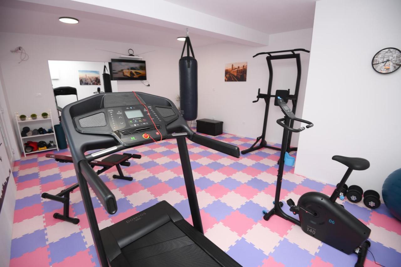 Apartments Lidija - Sea View Apartment With Exclusive Right Of Using Hot Tub Or Split Level Apartment With Exclusive Right Of Using Pool بودْسْتغانا المظهر الخارجي الصورة