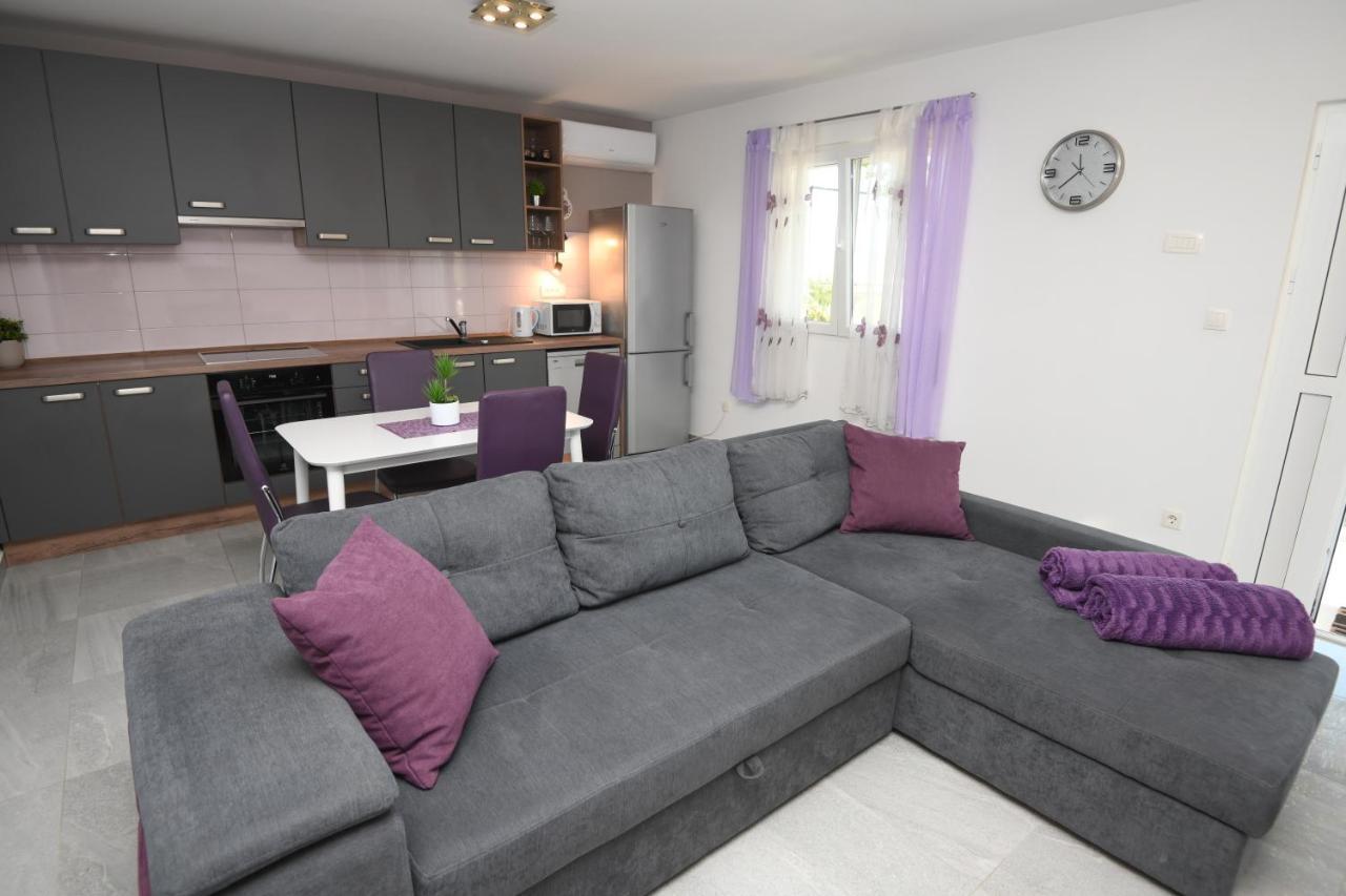 Apartments Lidija - Sea View Apartment With Exclusive Right Of Using Hot Tub Or Split Level Apartment With Exclusive Right Of Using Pool بودْسْتغانا المظهر الخارجي الصورة