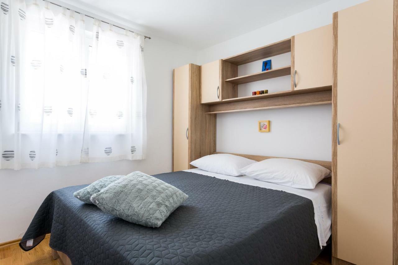 Apartments Lidija - Sea View Apartment With Exclusive Right Of Using Hot Tub Or Split Level Apartment With Exclusive Right Of Using Pool بودْسْتغانا المظهر الخارجي الصورة